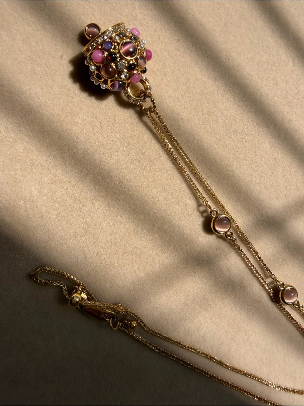 N/A delicate gold